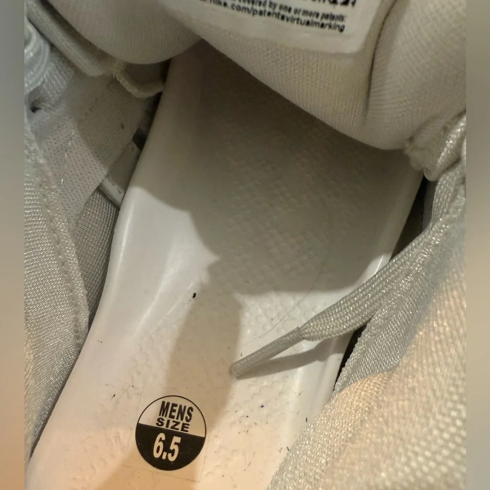 Nike. Air Jordan Zion 3 M.U.D. SE 'Light Bone'. Size 6.5.